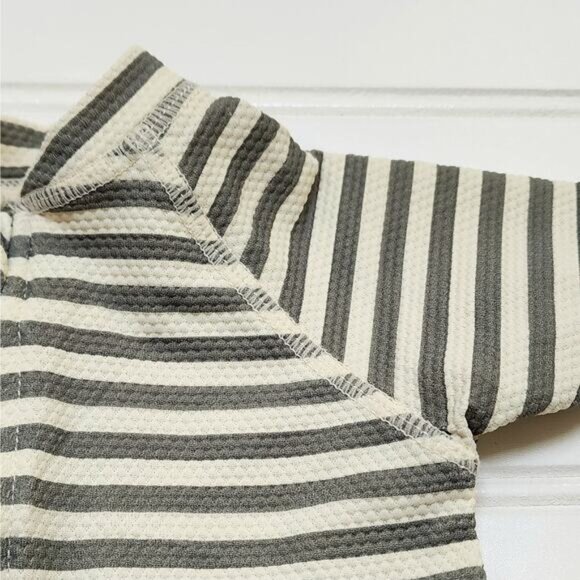 Quincy Mae Other - Quincy Mae Sea Green Stripe Boys Zip Rashguard Swimsuit